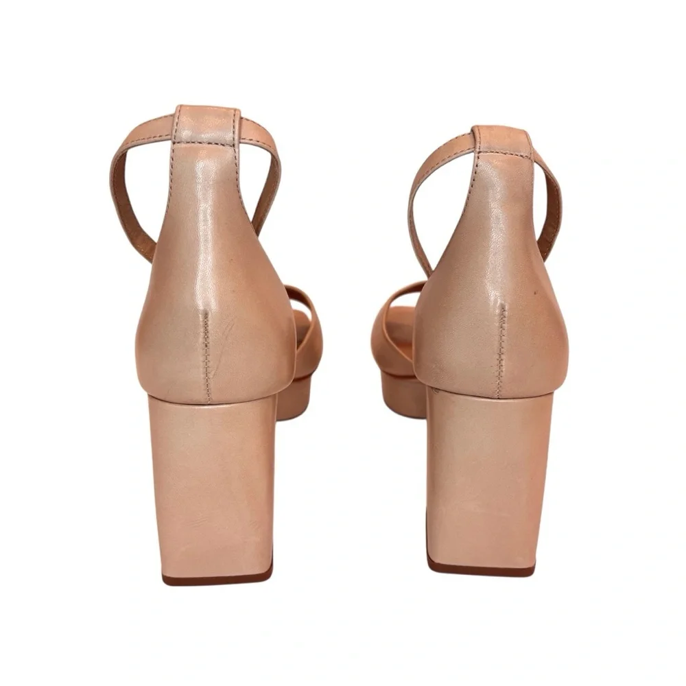 Bernardo Raleigh Platform Sandal Size 7 Blush Antique Leather NEW